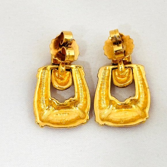 Vintage Avon Classic Door Knocker Earrings - Signed - Picture 5 of 6
